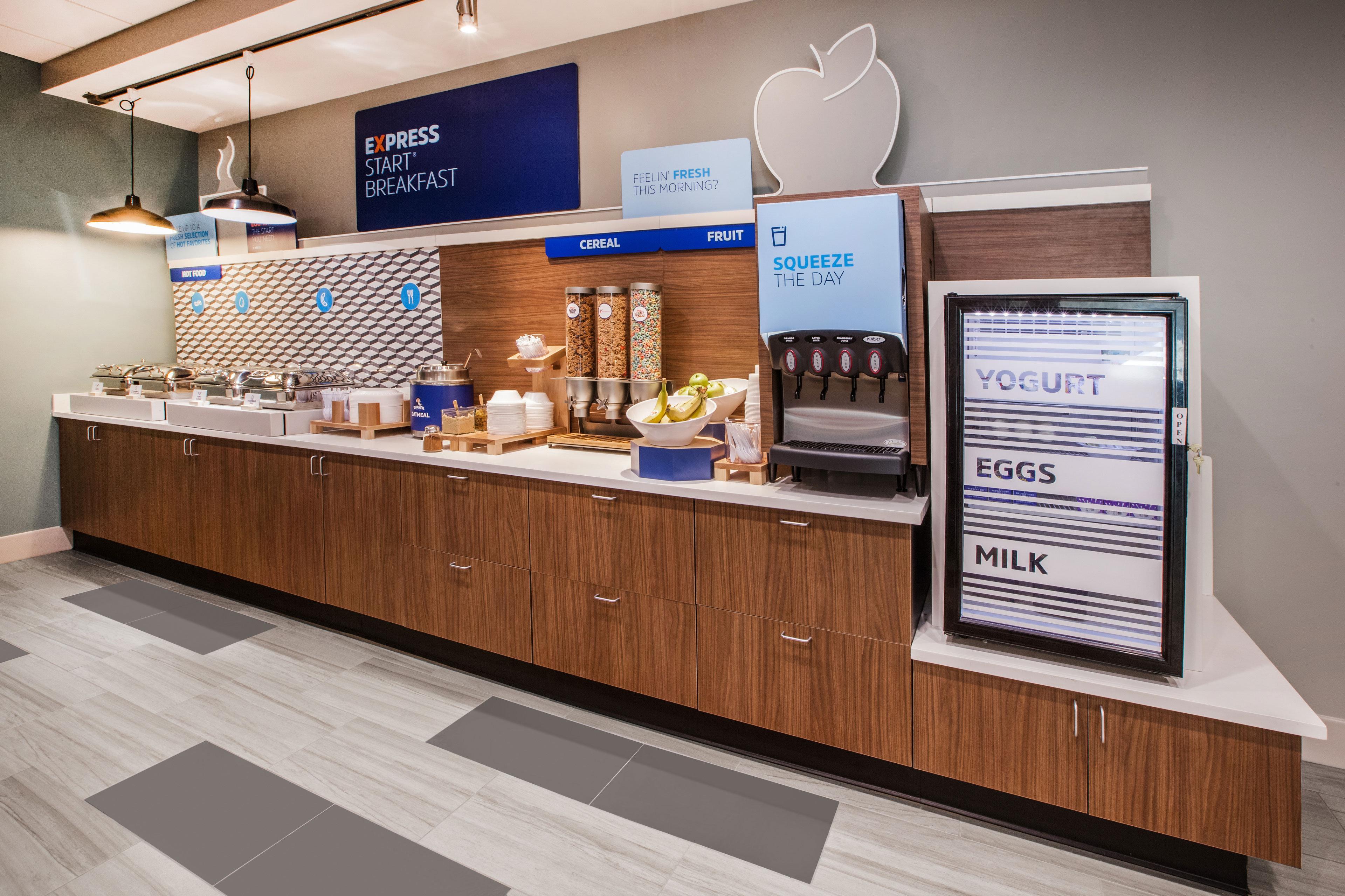 Holiday Inn Express Hotel & Suites Cleveland-Richfield By Ihg Brecksville Ngoại thất bức ảnh